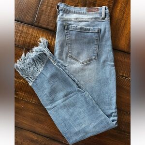 [Blank NYC] Frayed Hem Light Blue Jeans Women’s 10/12
